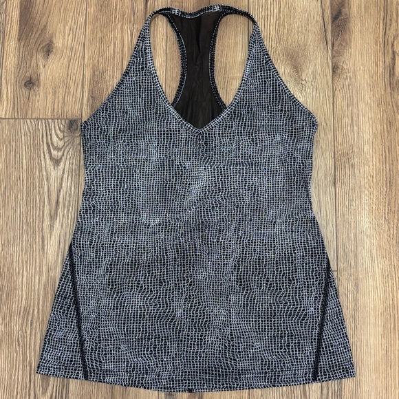 Lululemon Wild & Free Tank Top In Fall Net White & Black Size 6 - Picture 1 of 7